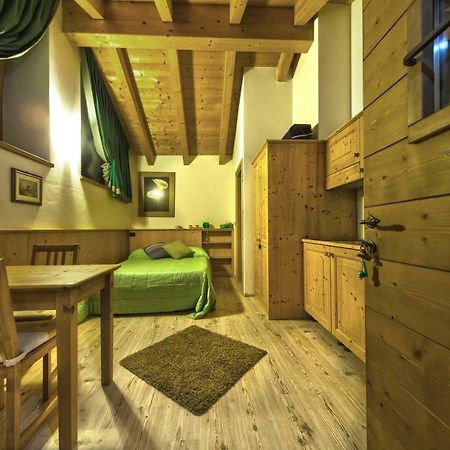 Agriturismo L'Eco มอร์เบญโญ ภายนอก รูปภาพ